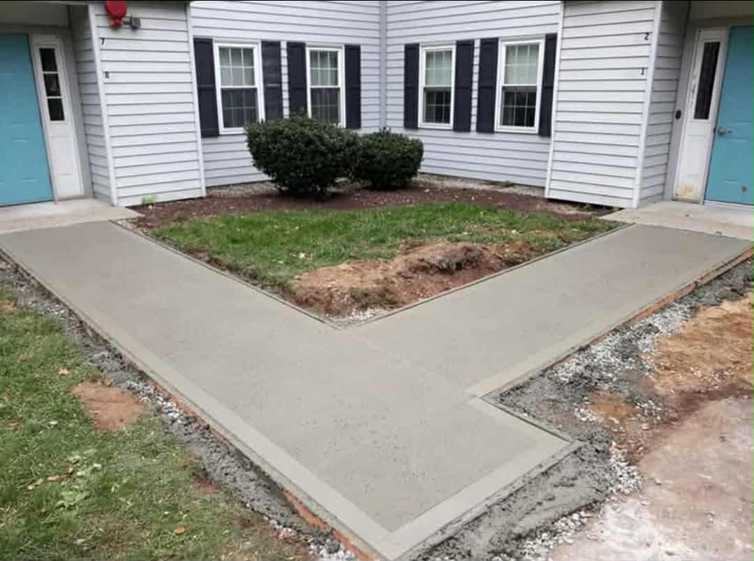 Concrete walkways & Driveways: Smart Design for Every Climate